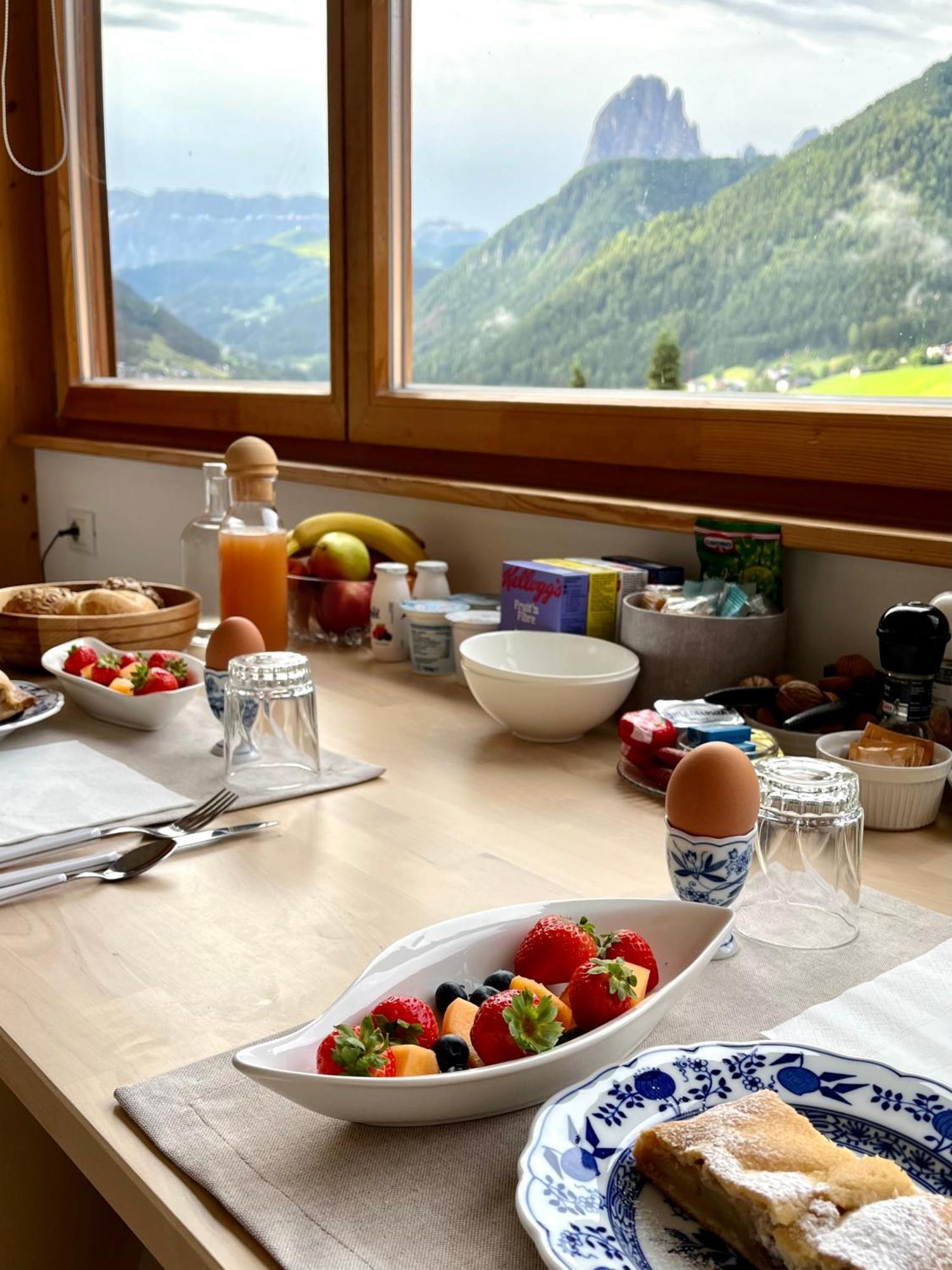 Bed & Breakfast Lavi Val Gardena *